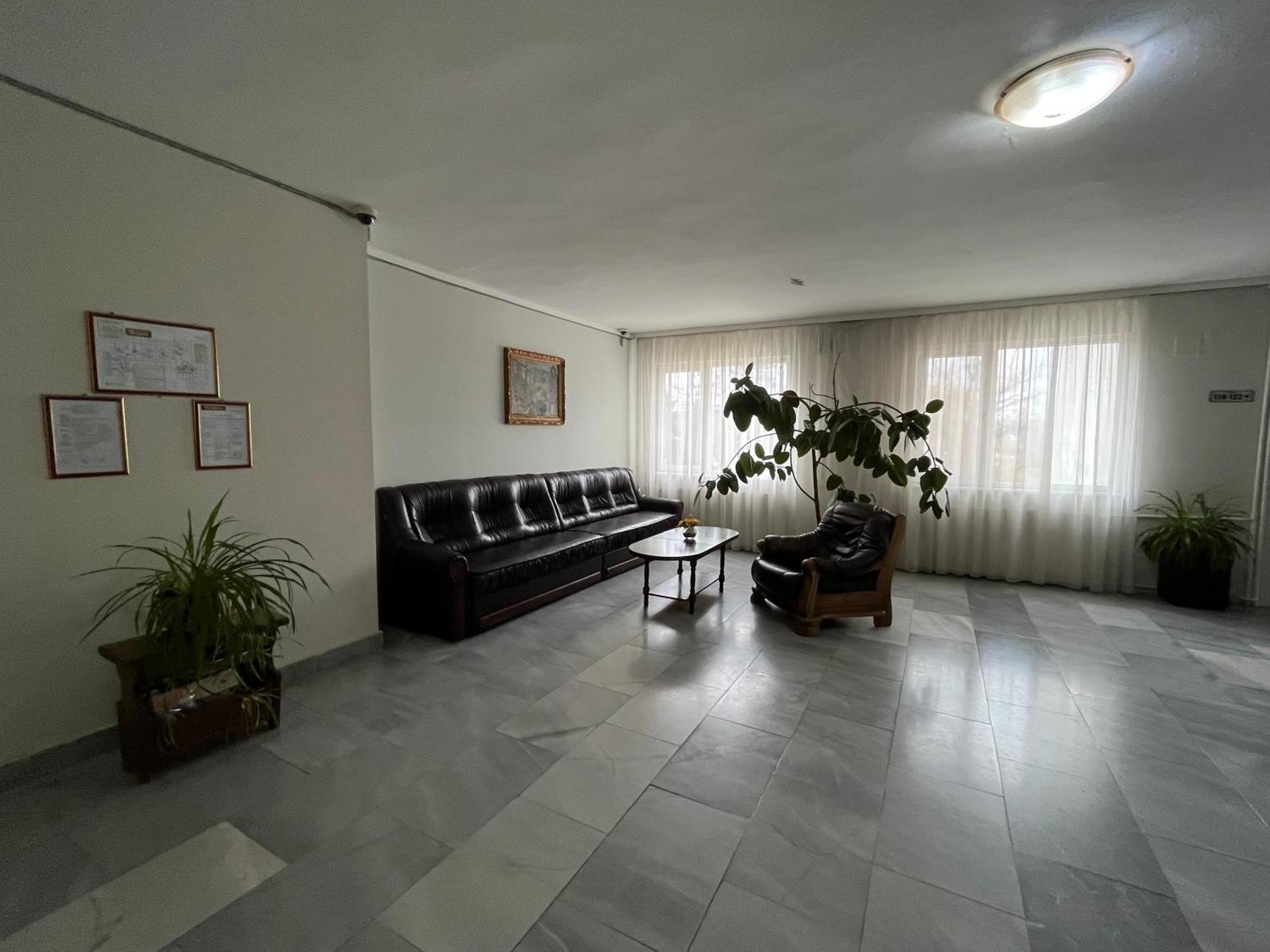 Park Hotel Ivailo Veliko Tarnovo Exterior photo