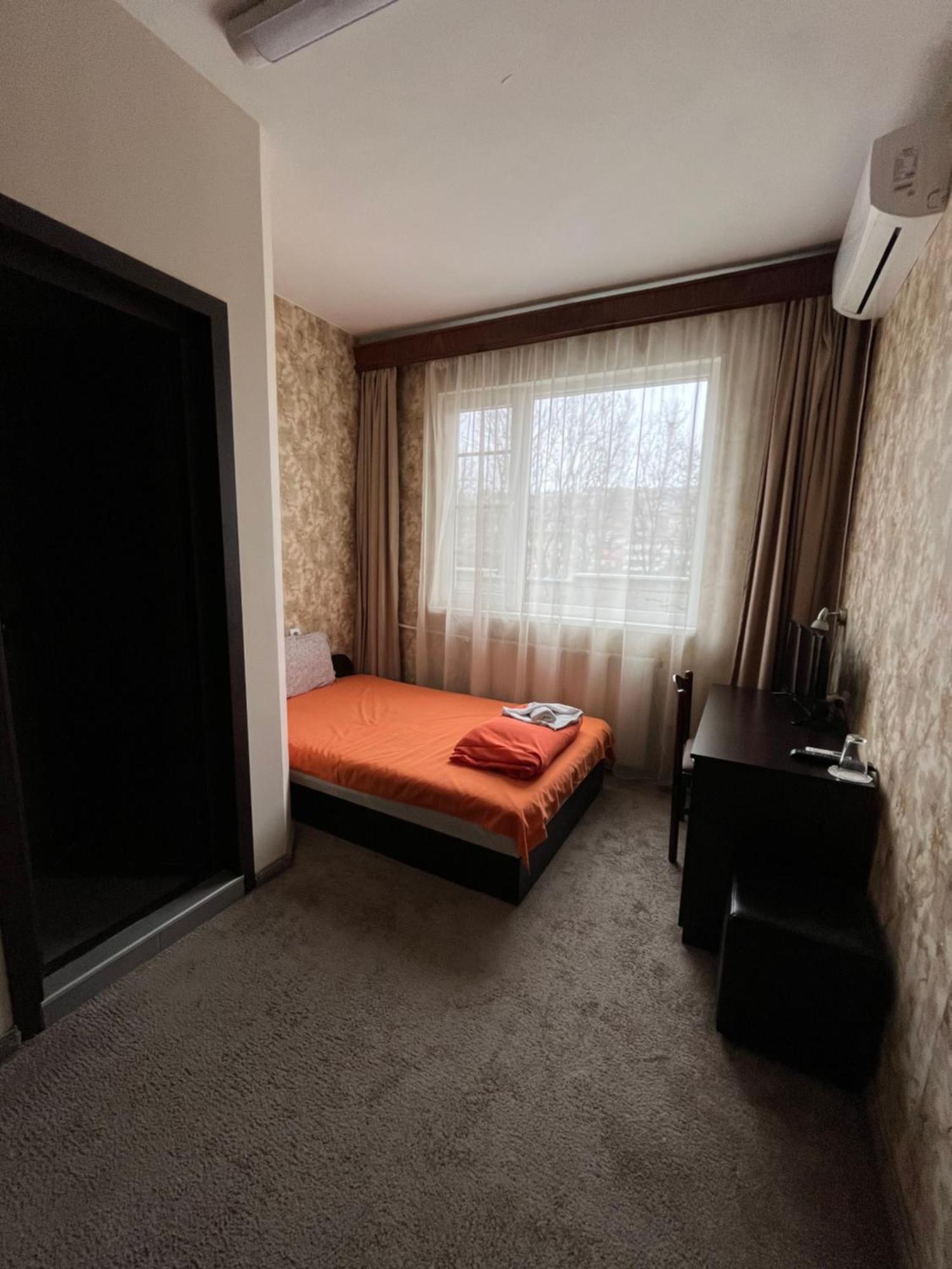 Park Hotel Ivailo Veliko Tarnovo Room photo
